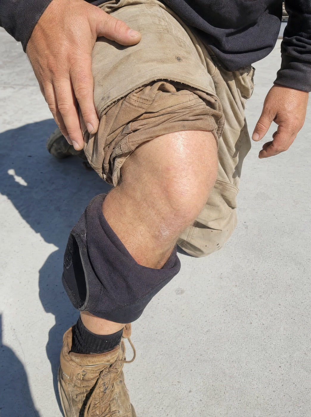 Cheap brace slipped down to the shin